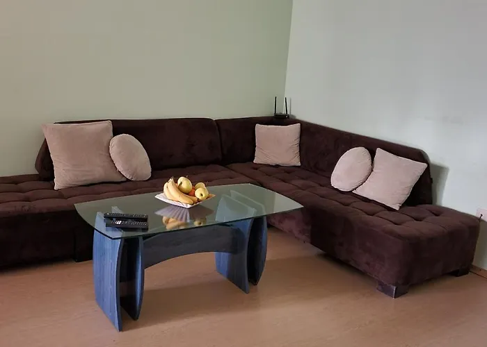 Minimalistic 1br Flat With A Parking Spot Апартамент